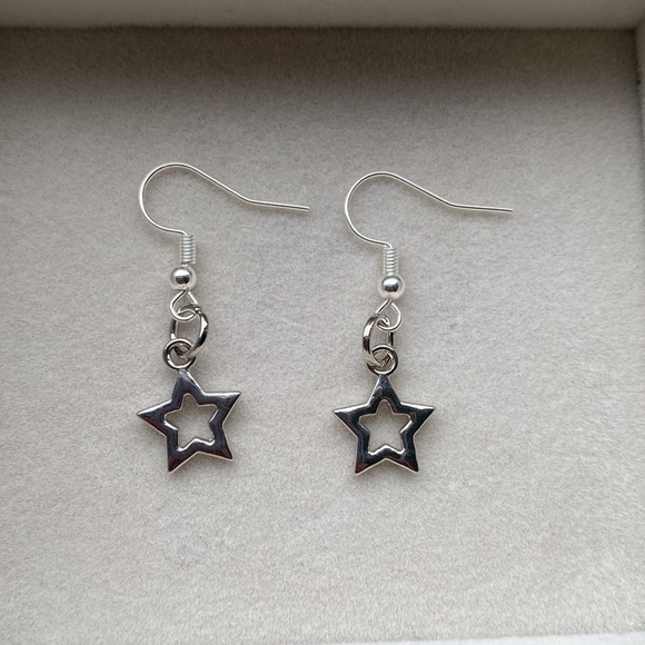 Handmade Silver Star Earrings - Picture 2 of 13